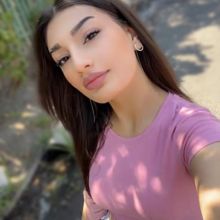 Մանուկյան Անի