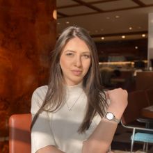 Նոնա Եղիազարյան