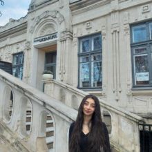 Լինա Բեգլարյան