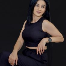 Արմինե Սարուխանովա